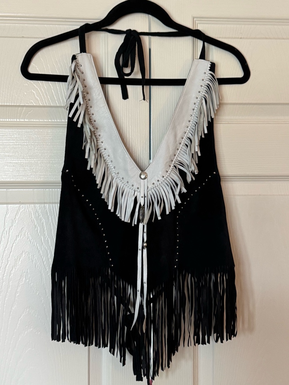 Freedom Foundry 100% Leather Halter Top Suede V-Trim Western Cowgirl Size L